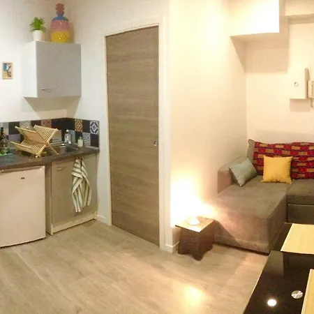 Apartman 2 Pieces Au Coeur Du Quartier Branche Du Port Nizza